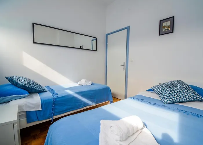 Captain's Apartman *