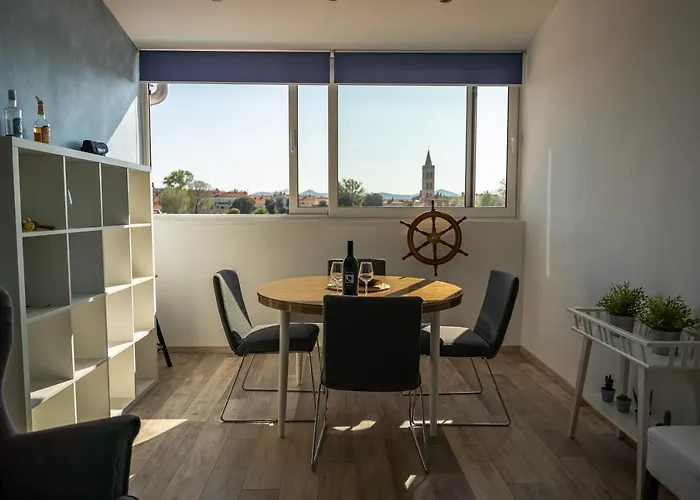 Captain's Apartman Zára