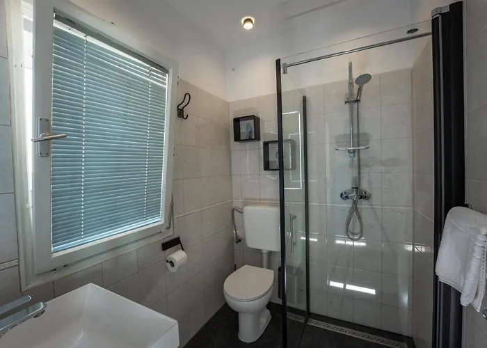 Captain's Apartman Zára