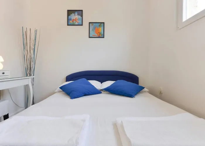 Captain's Apartman Zára