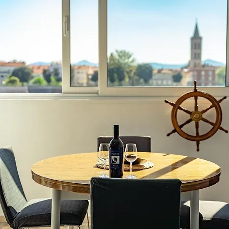 Captain's Apartment *